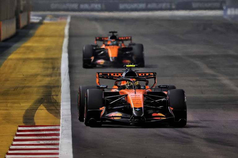 Lando Norris und Oscar Piastri in Singapur