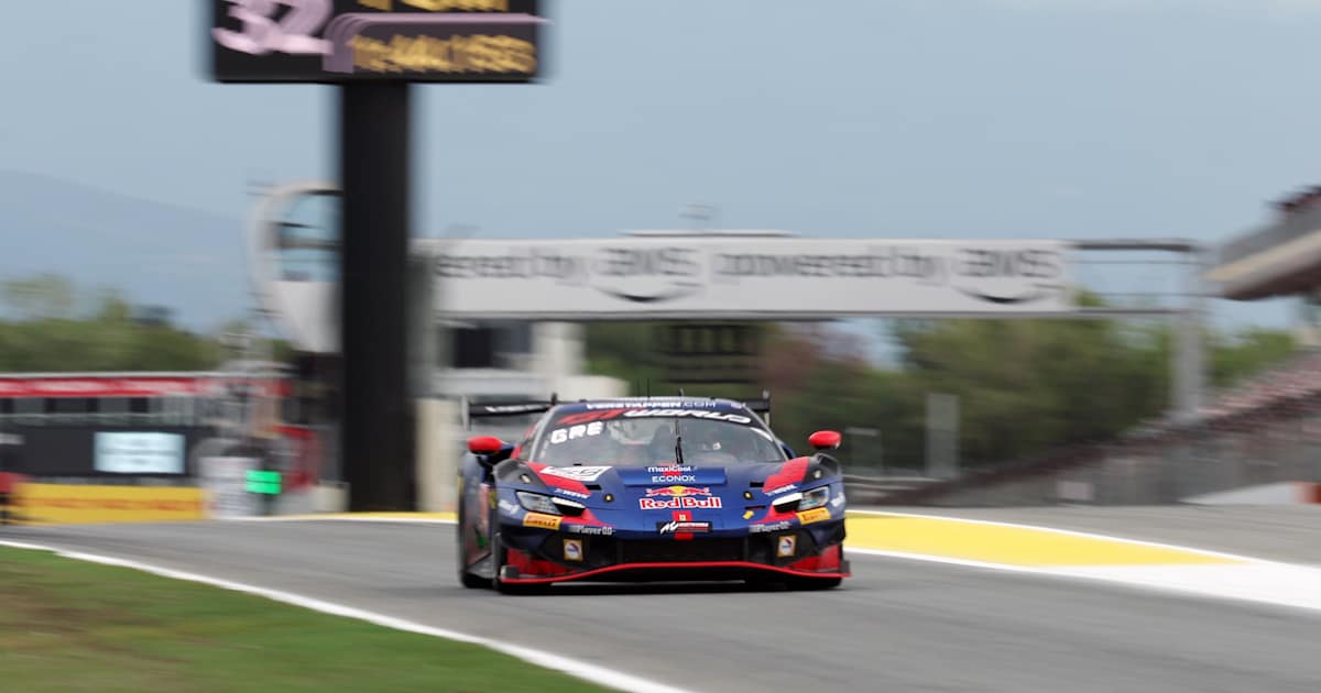 Red Bull Ferrari on pole position for the season finale in Barcelona ...