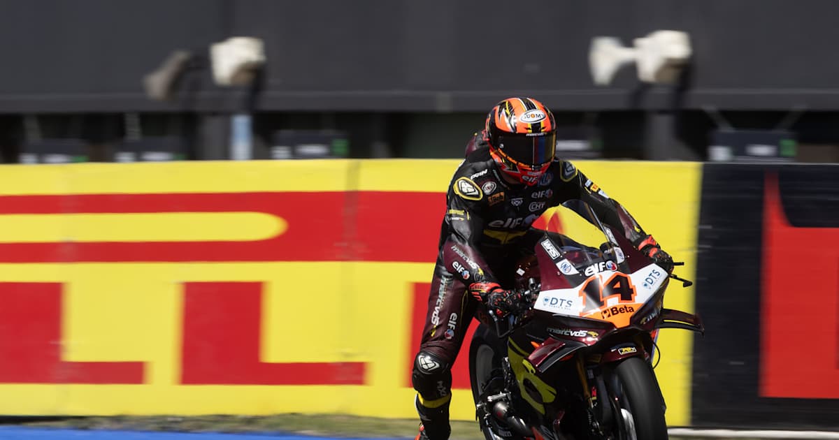 SBK-Misano-FP3-Sam-Lowes-1-heftiger-Crash-von-Mackenzie-und-Vickers