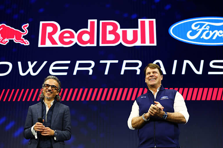 Ford-CEO Jim Farley (re.) mit RBR-Teamchef Laurent Mekies