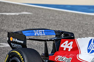 Der Ferrari-Heckflügel steht dieses Jahr bei Bedarf Kopf