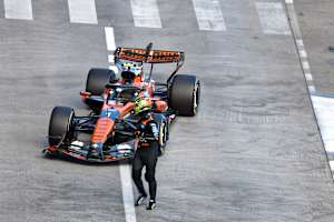 Lando Norris blieb im FP2 mit einem Problem liegen