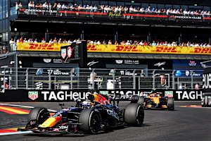 Verstappen vor Norris
