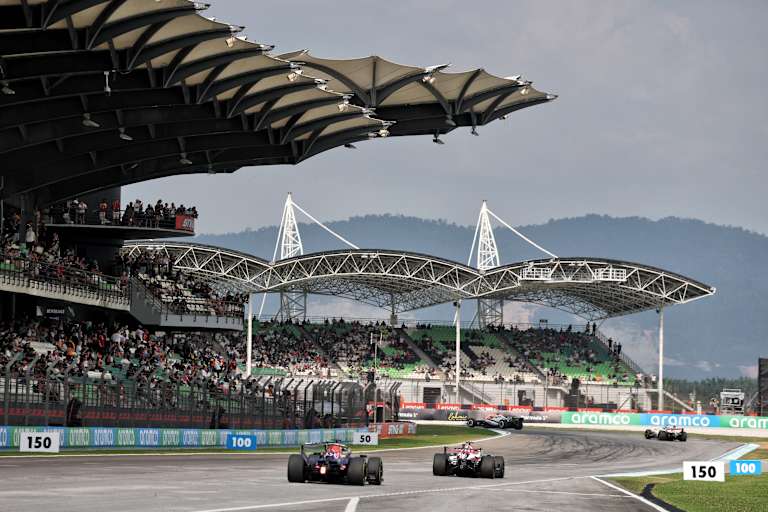 Max Verstappen in Sepang