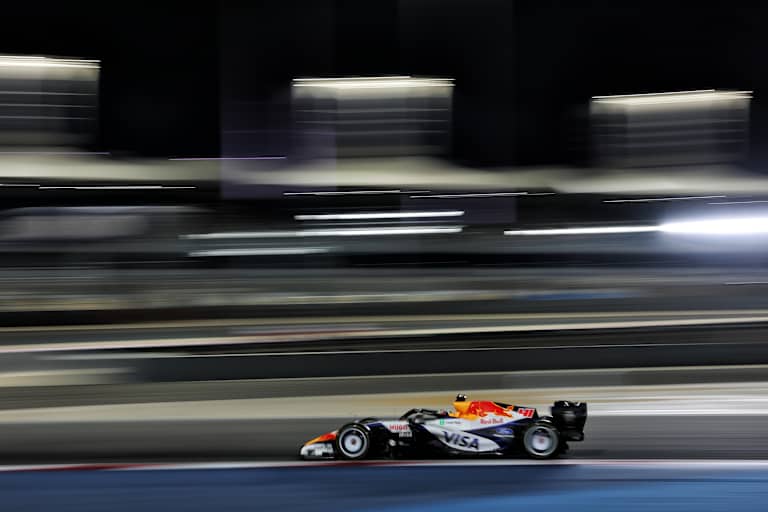 Arvid Lindblad unterwegs für die Racing Bulls