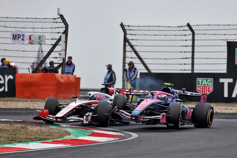 Ocon gegen Colapinto in China