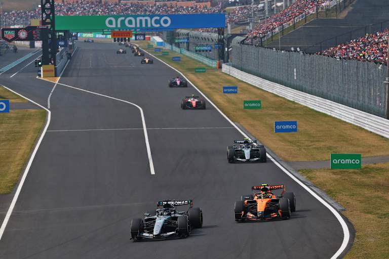Mercedes lässt McLaren stehen