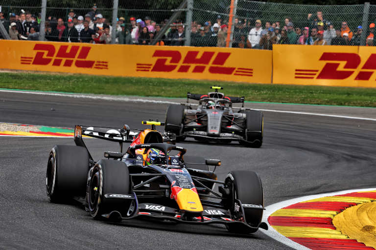 Isack Hadjar arbeitete sich in Spa stark nach vorne vor