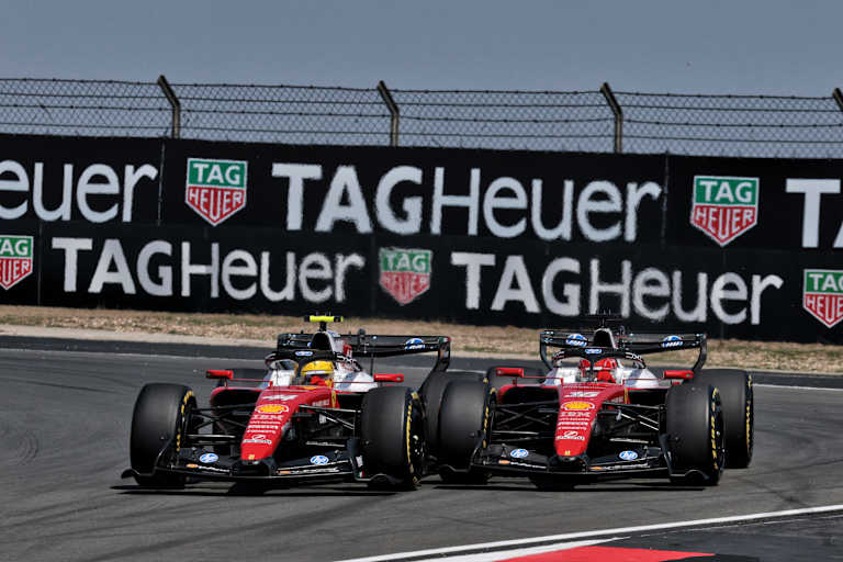 Immer wieder Duelle zwischen Lewis Hamilton und Charles Leclerc