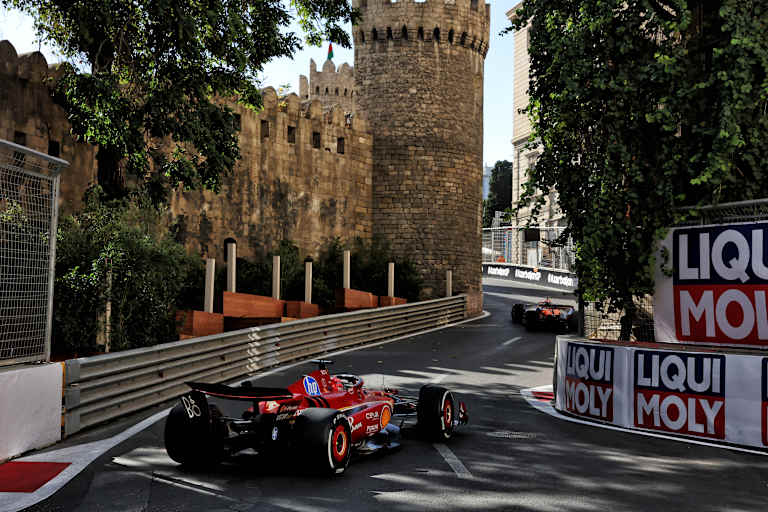 Charles Leclerc letztes Jahr in Baku