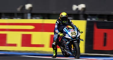 Die Yamaha R1 ist das älteste Superbike im Feld