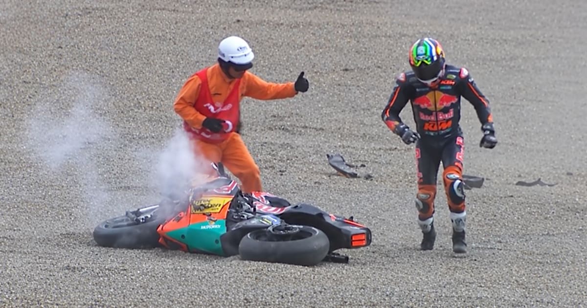 Brad Binder after a heavy crash: “One less KTM for the museum” - MotoGP ...