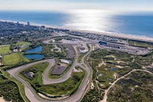 Der wunderbar gelegene Zandvoort Circuit