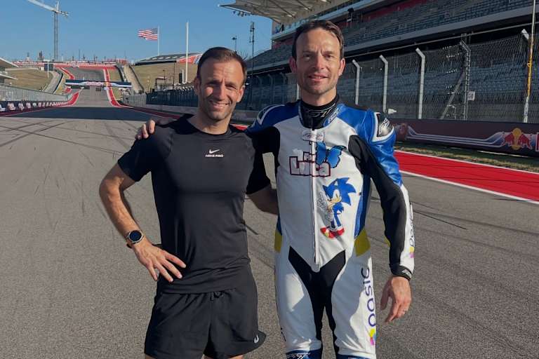 Sylvain Guintoli beim Lauftraining in Austin mit Landsmann Johann Zarco