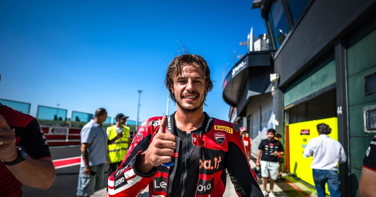 Ducati-Race-of-Champions-Misano-Superbike-Asse-blamieren-die-MotoGP-Stars