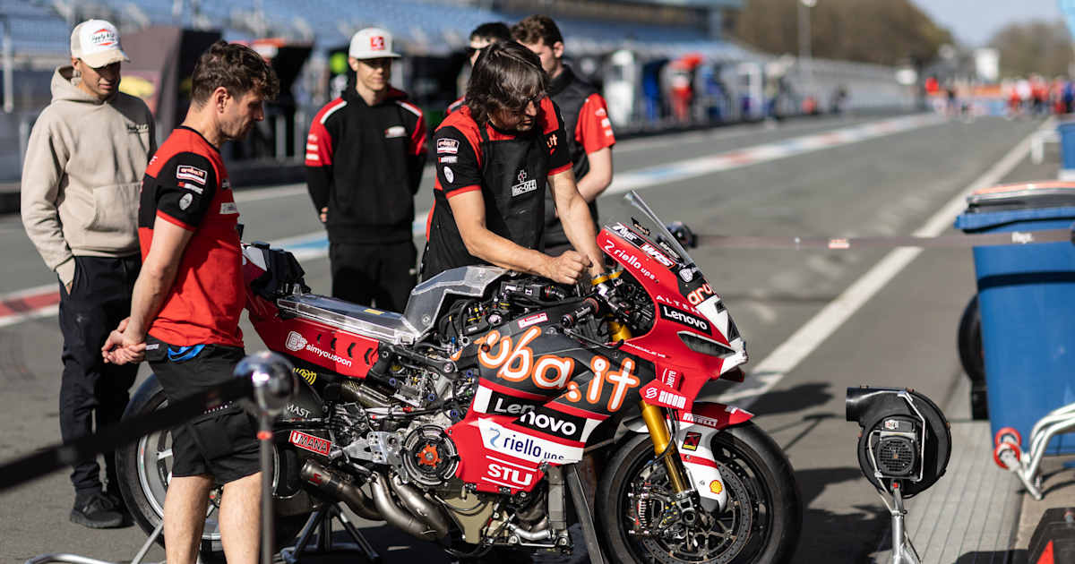 Ducati-Panigale-V4R-Spannende-Einblicke-zur-Kunst-des-schnellen-Fahrens