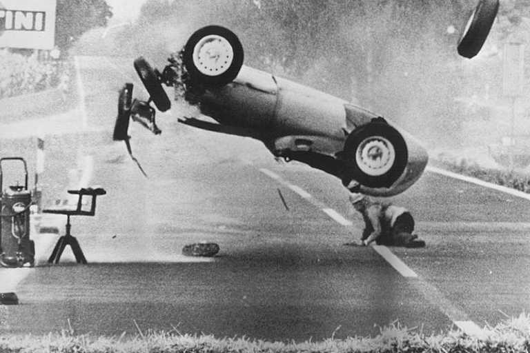 Der Avus-Crash: 1959 überlebte Herrmann eine Mega-Überschlag im BRM F1