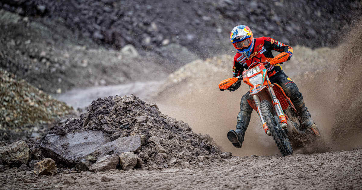 Red-Bull-Erzbergrodeo-Andrea-Verona-gewann-Prolog-1-vor-Sanders-und-Letti