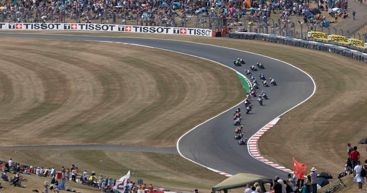 Wo-die-Superbike-WM-ihren-Ursprung-hat-in-Donington-Park