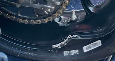 Der Schlag auf die Felge war gewaltig