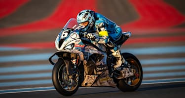 Voller Fokus: Marcel Schrötter auf der BMW von ERC Endurance