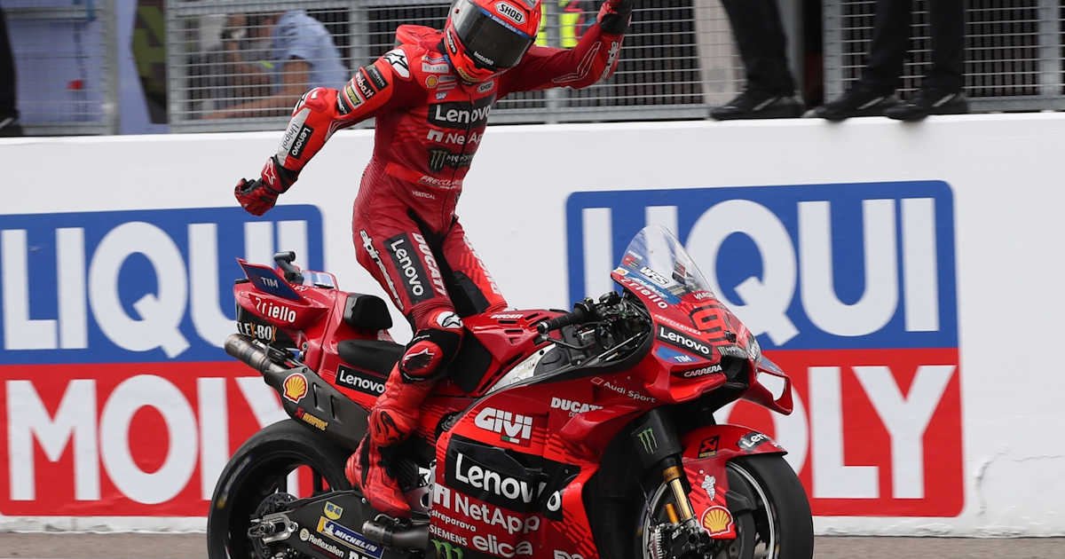 Sachsenring-2025-Marc-Marquez-mit-kurzem-Prozess-Pole-Doppelsieg