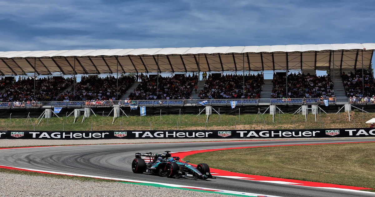FP3-Barcelona-George-Russell-schnell-WM-Leader-Kimi-Antonelli-rgert-sich