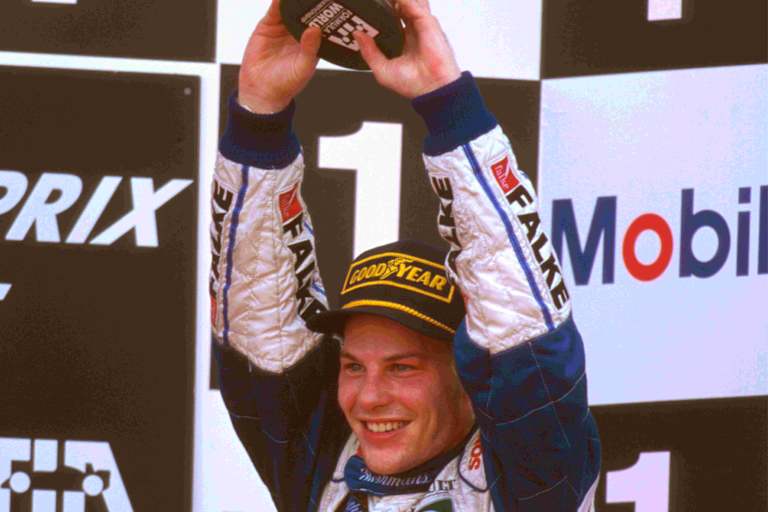Jacques Villeneuve bescherte Williams 1997 in Silverstone den 100. GP-Sieg