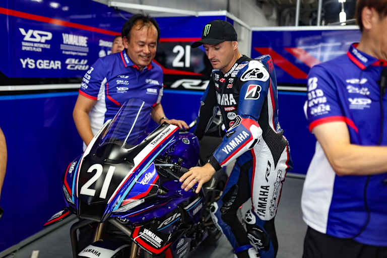 Jack Miller mit der Werks-R1 für Suzuka