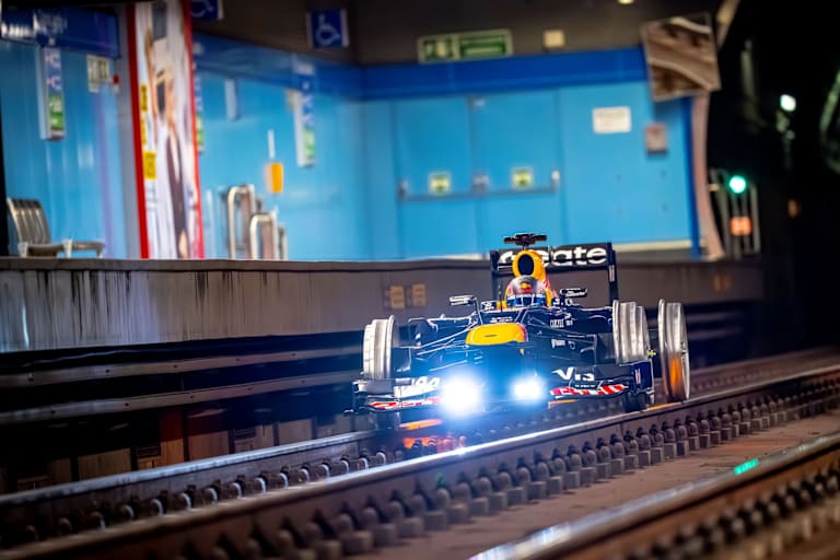 Red Bull Racing brachte vor dem Madrid-Rennen den RB8 auf Schienen