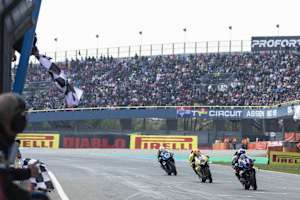 Razgatlioglu, Iannone und Aegerter: Drei Superbike-Piloten, die 2026 fehlen