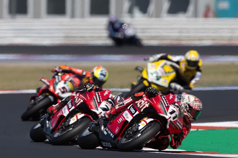 Ducati dominiert mit der V4R die Superbike-WM 2026