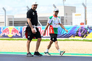 Johann Zarco bei der Streckenbegehung