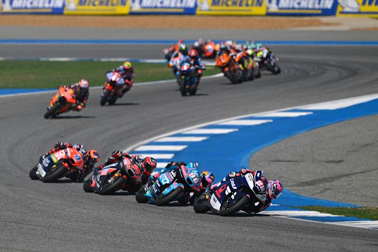 Die Triumph Triple Trophy würdigt herausragende Leistungen in der Moto2-WM 