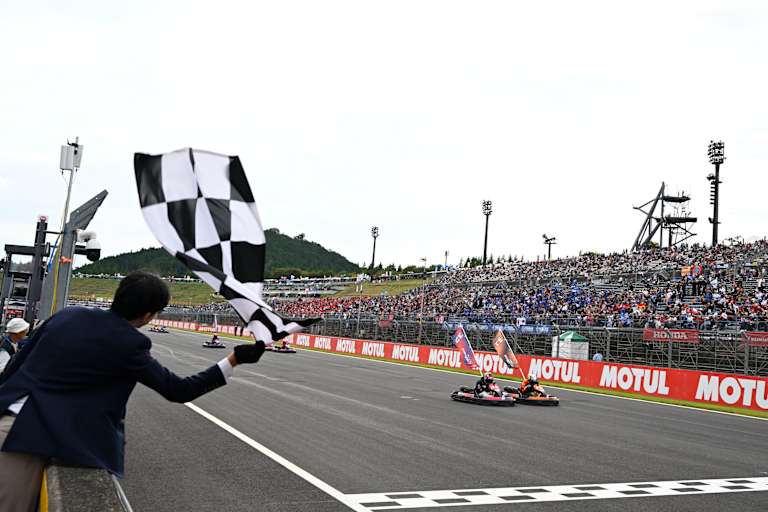 Fotofinish: Chantra siegte knapp vor Acosta
