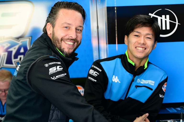 Ai Ogura mit Crew-Chief Giovanni Mattarollo
