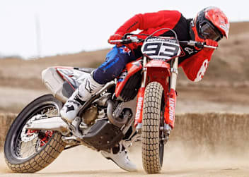 Marc Marquez auf dem Flat-Track-Bike aus Bologna