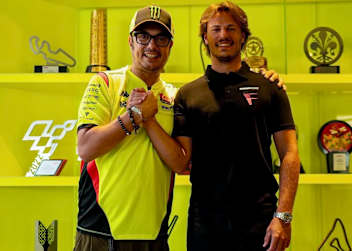 Alessio Salucci mit VR46-Rückkehrer Nicolo Bulega