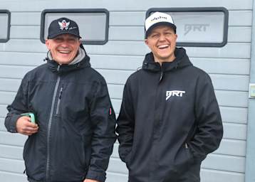 Chris Beinlich (re.) freut sich auf den Sachsenring