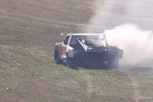 Der rauchende Truck von Ken Roczen