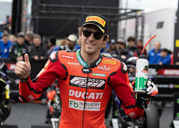 Nach 14 Podestplätzen gelang Philipp Öttl der erste Supersport-Sieg