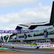 Silverstone: Warum die Formel 1 boomt und die MotoGP-Tribünen leer sind