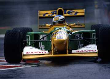 Michael Schumacher mit seinem Benetton B192 in Spa-Francorchamps 1992