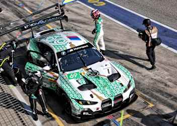 Boxenstopp beim BMW M4 LMGT3 Evo vom Team WRT