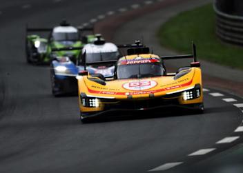 Titelverteidiger: Der gelbe Ferrari 499P