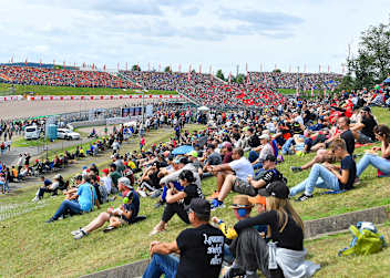 Der Sachsenring-GP lockt jedes Jahr sehr viele MotoGP-Fans an