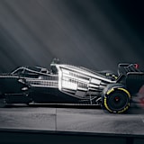 Cadillac hat eine besondere Lackierung für den Testauftakt gewählt