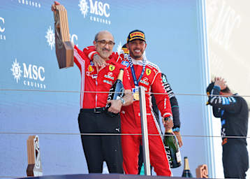 Carlo Santi und Lewis Hamilton