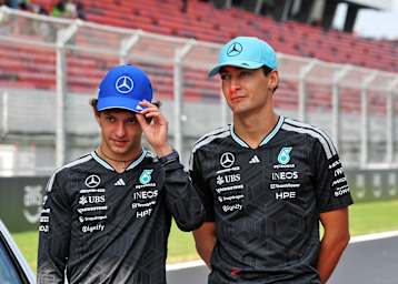 Russell und Antonelli müssen sich im WM-Fight benehmen, warnt Toto Wolff