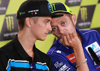 Luca Marini mit Halbbruder Valentino Rossi